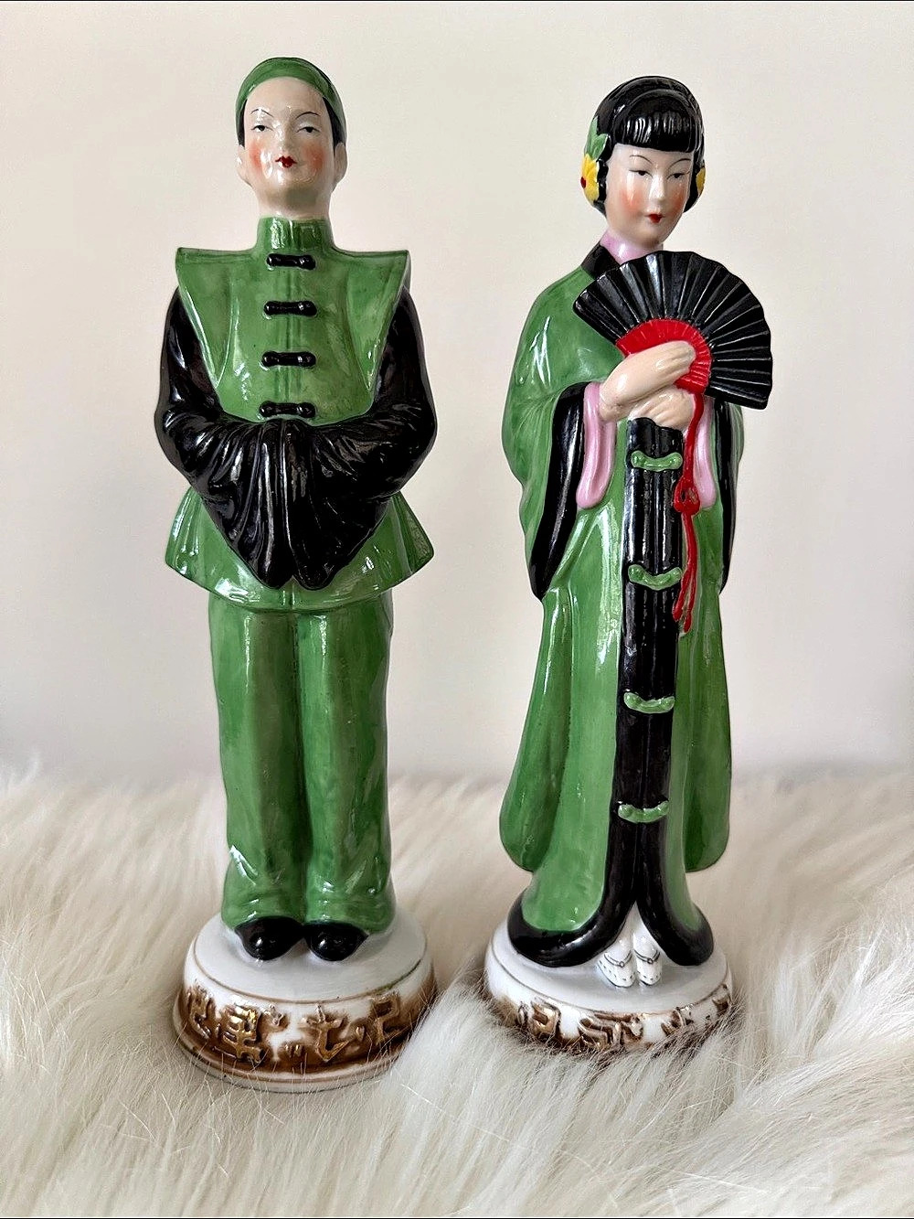 Master Fih Pair of Chinese Figurines Green & Black